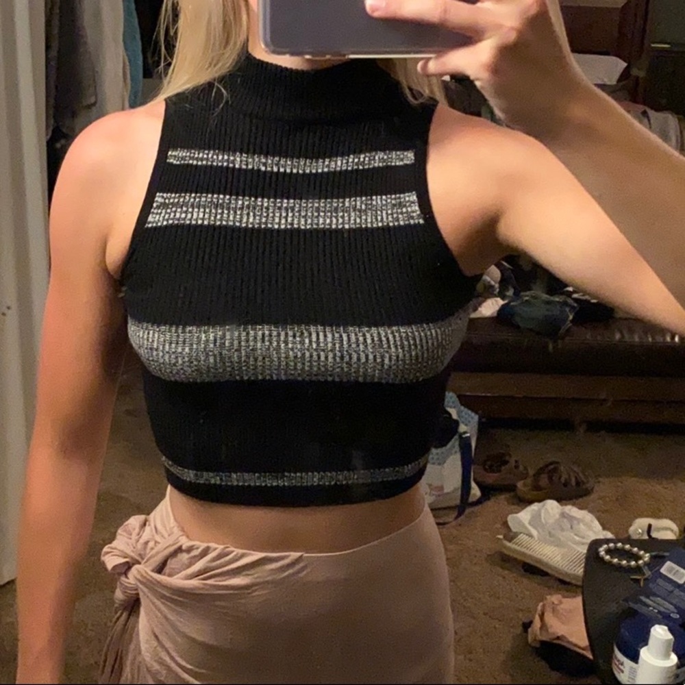 high neck tank